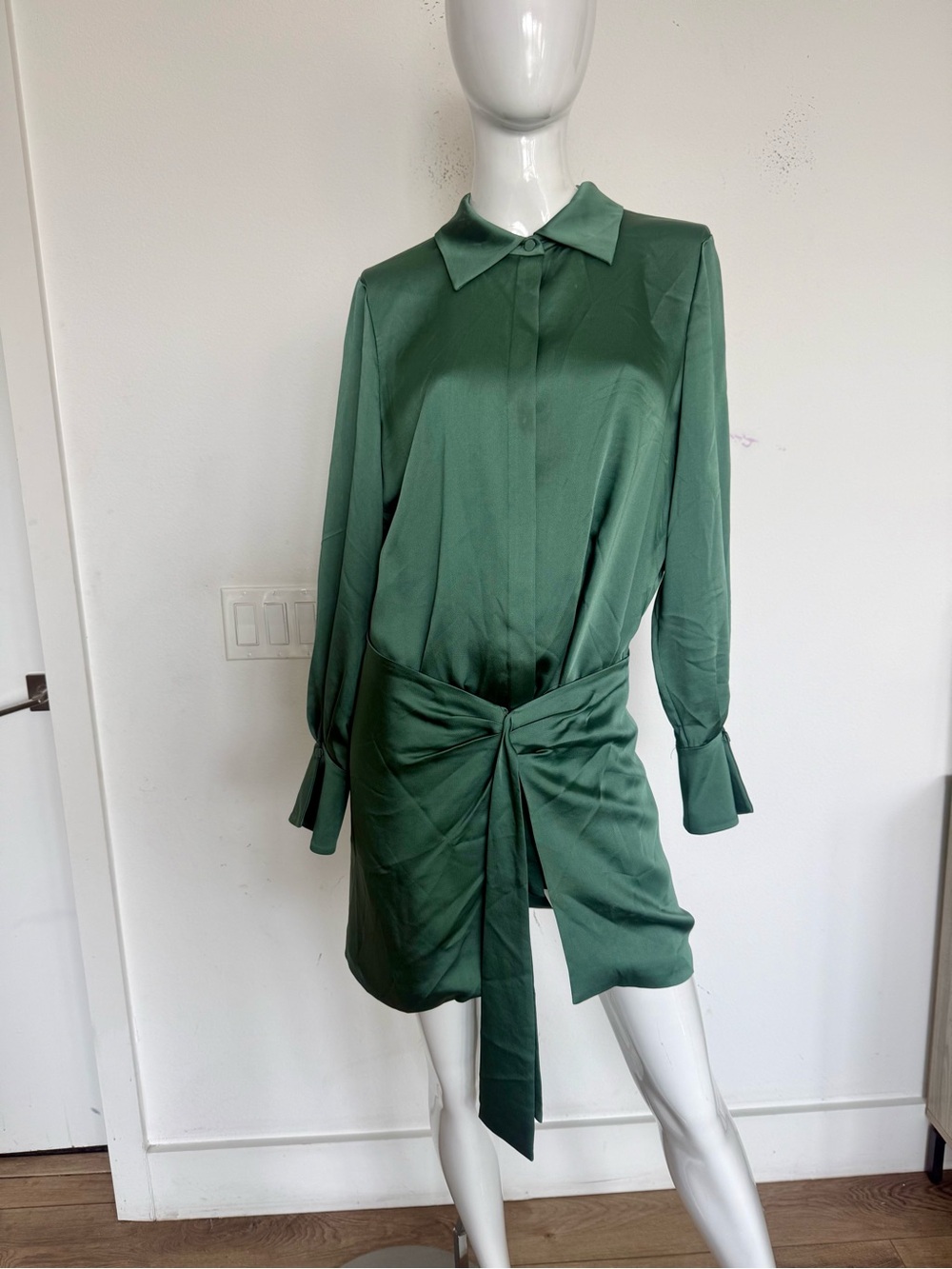 Johnathon Simkah Emerald Green long sleeve dress
